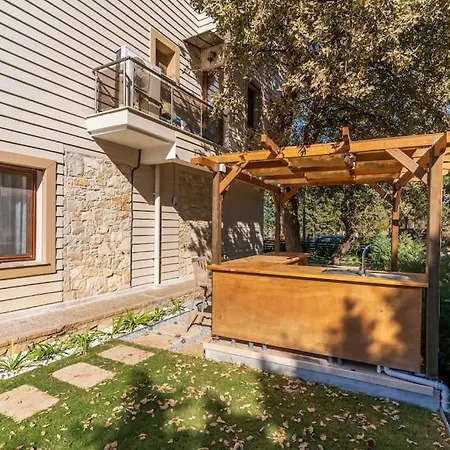 וילה Luxurious With Pool And Great Garden *