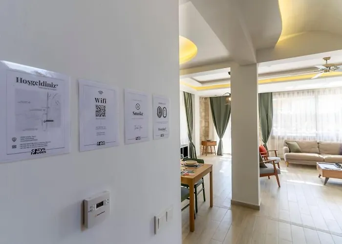 Luxurious With Pool And Great Garden *