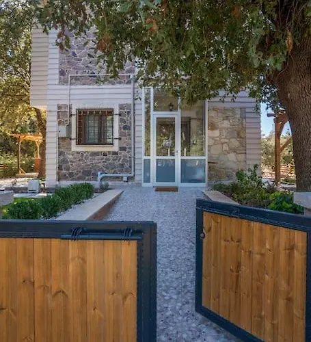 Vila Luxurious With Pool And Great Garden *